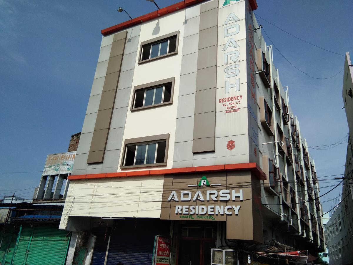 Hotel Adarsh Residency Tirupati Eksteriør billede