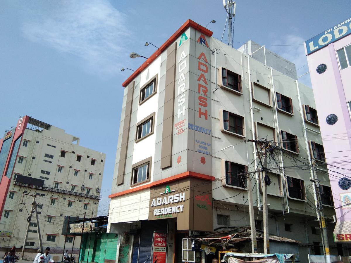 Hotel Adarsh Residency Tirupati Eksteriør billede